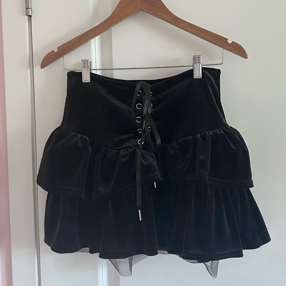 LAST CALL! harajuku lolita/dollette velvet tiered mini skirt